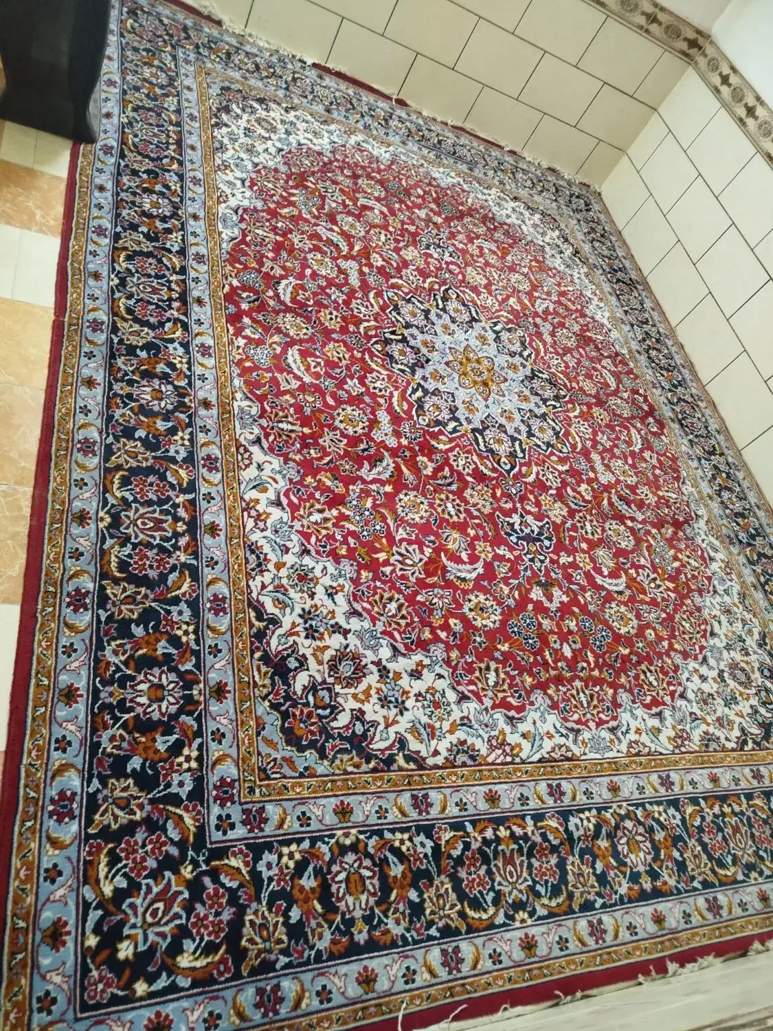 فرش و بخاری|فرش|تربتحیدریه, سیلوی گندم|دیوار