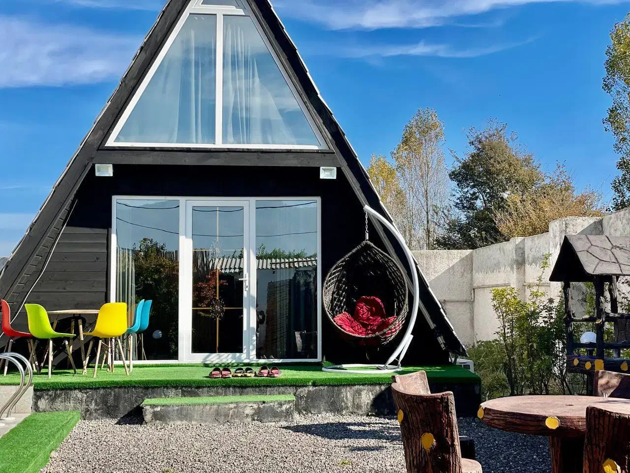 اجاره کلبه با استخر ۲ خواب در رامسر|اجارهٔ کوتاهمدت ویلا و باغ|رامسر, |دیوار