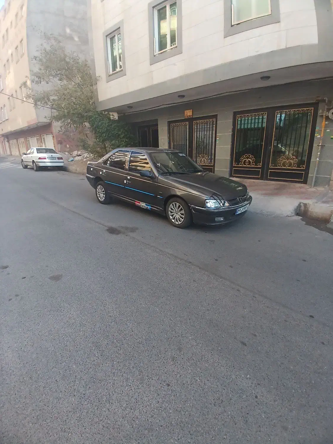 پرشیا مدل ۸۱ استثنایی|خودرو سواری و وانت|تبریز, |دیوار