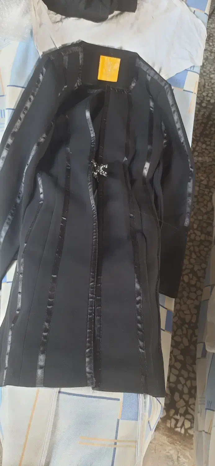 مانتودخترانه|لباس|رودسر, |دیوار