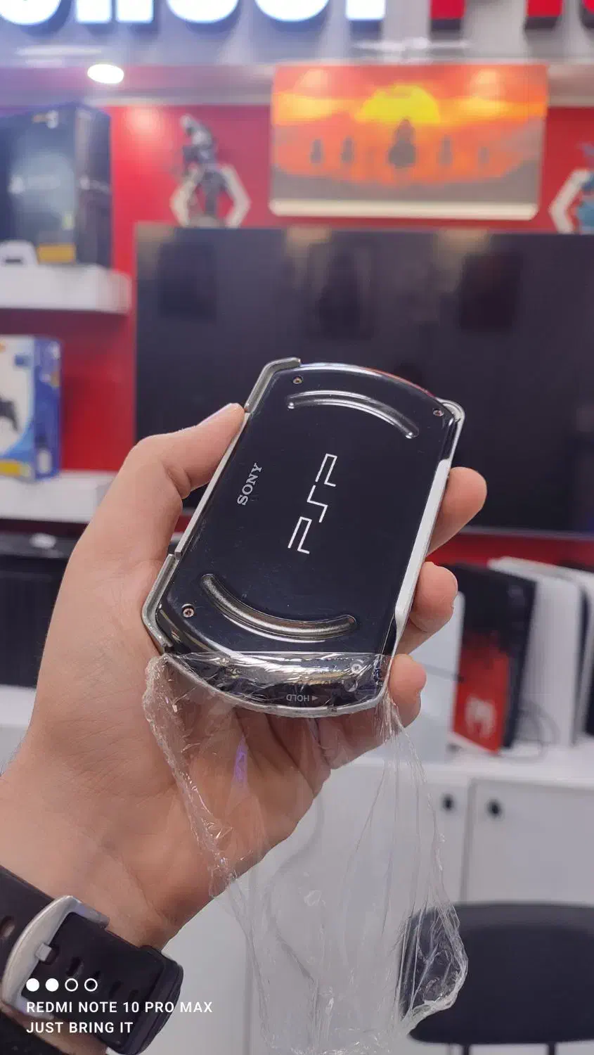 psp در حد نو کلکسیونی|کنسول، بازی ویدئویی و آنلاین|تهران, امام خمینی|دیوار