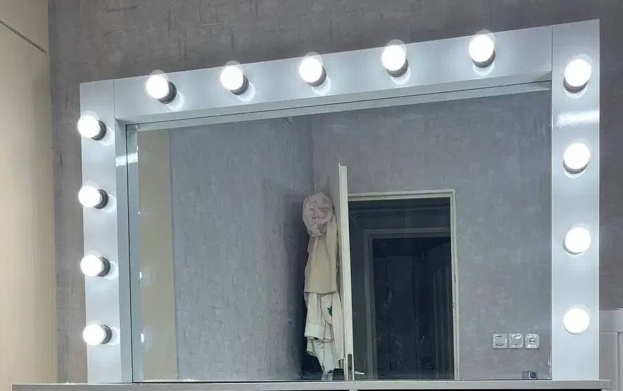 آینه چراغ دار|آینه|مشهد, رضاشهر|دیوار