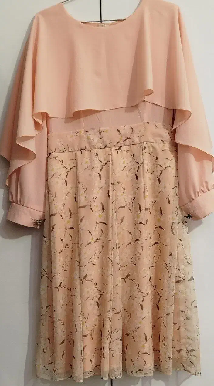 لباس دخترانه|لباس|بیرجند, |دیوار