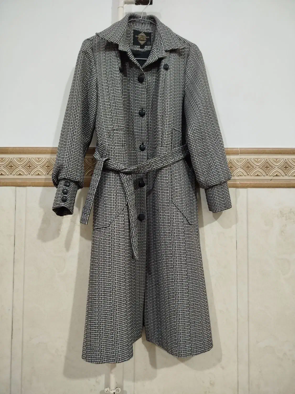 پالتو زنانه در حد نو|لباس|نظر کهریزی, |دیوار