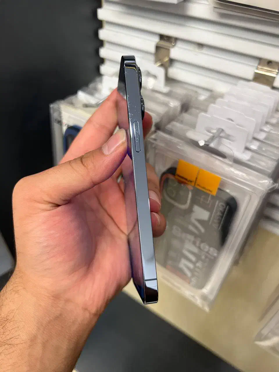 iphone 13 pro 256gدر حد|موبایل|قم, عمار یاسر|دیوار