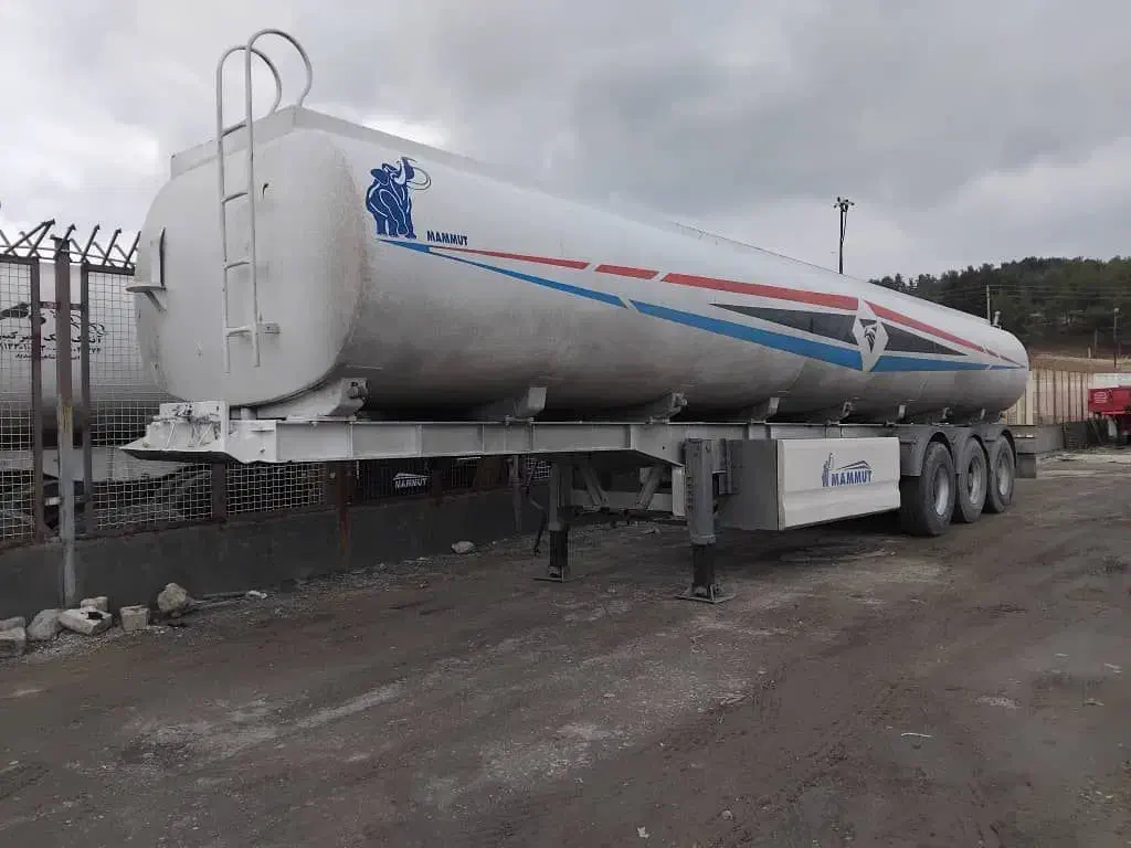 تیغه و تانک|خودرو سنگین|تایباد, |دیوار