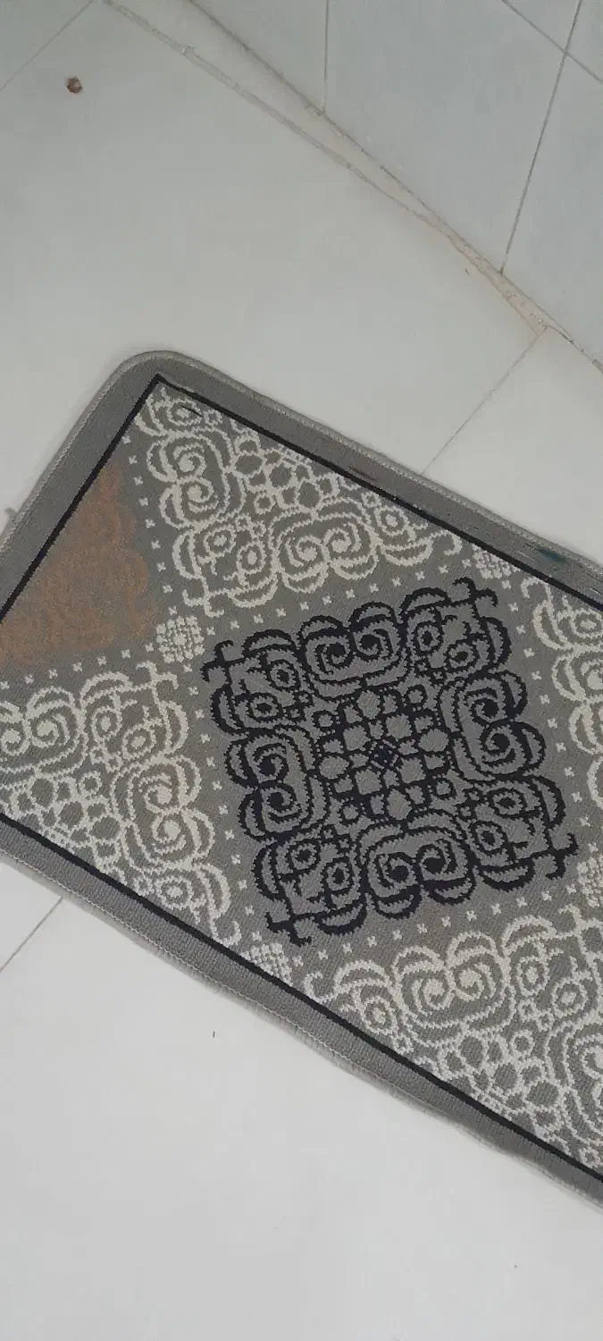 فرش آشپز خانه قیمت مفت همراه با پادری|فرش|نیشابور, خط کاشمر|دیوار