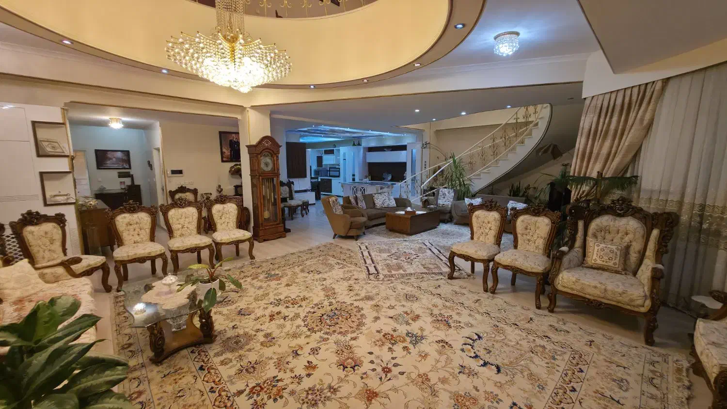 آپارتمان دوبلکس ۳۳۰ متر رشدیه|فروش آپارتمان|تبریز, |دیوار