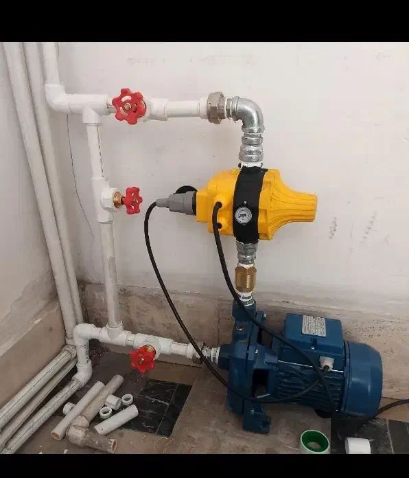 لوله کش آب تعمیرات شیر و خرده کاری(همراه با قطعه)|خدمات پیشه و مهارت|کرمان, |دیوار