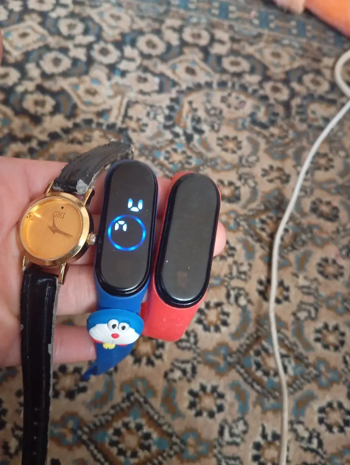 ساعت مچی|ساعت|نیشابور, خط کاشمر|دیوار