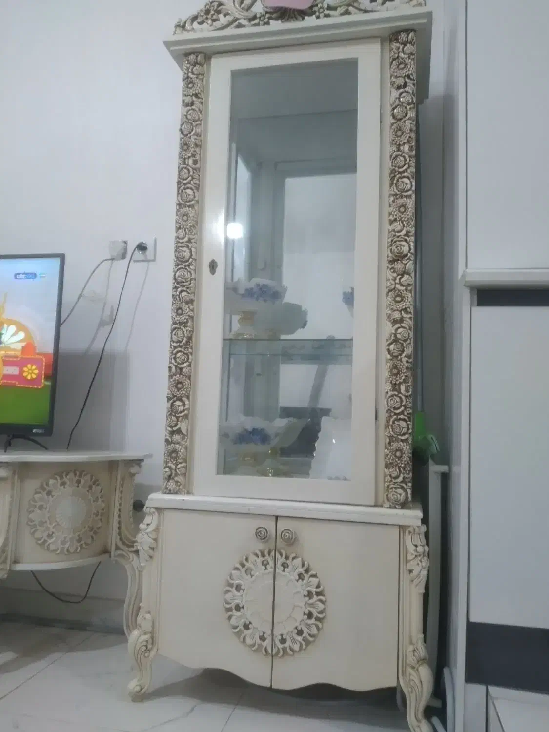 بوفه دو منظوره|بوفه، ویترین، کنسول|رباط‌کریم, الارد|دیوار