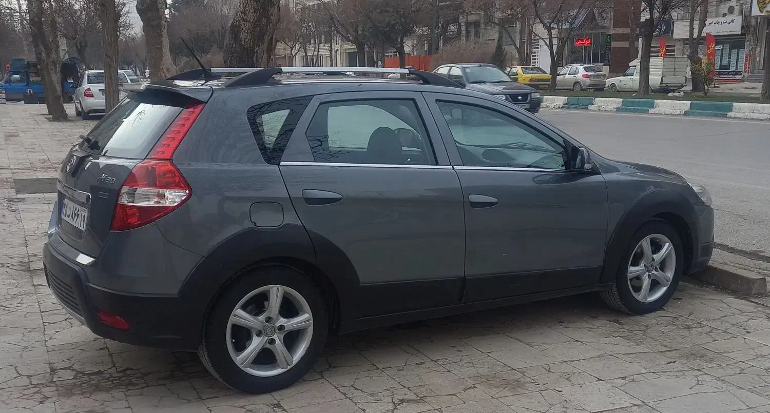 اچ سی کراس ۹۷|خودرو سواری و وانت|کرمانشاه, |دیوار