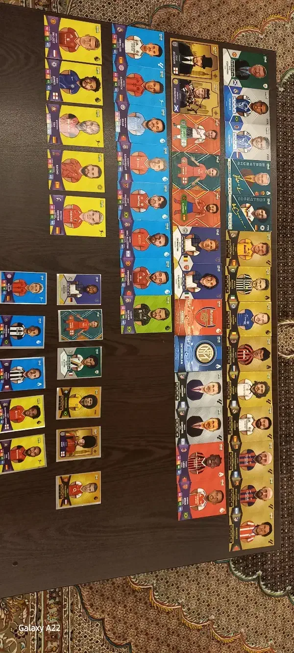 فروش فوری ۴۰ عدد کارت کیمدی و۱۱ عدد برچسب|اسباب‌‌بازی|تبریز, |دیوار