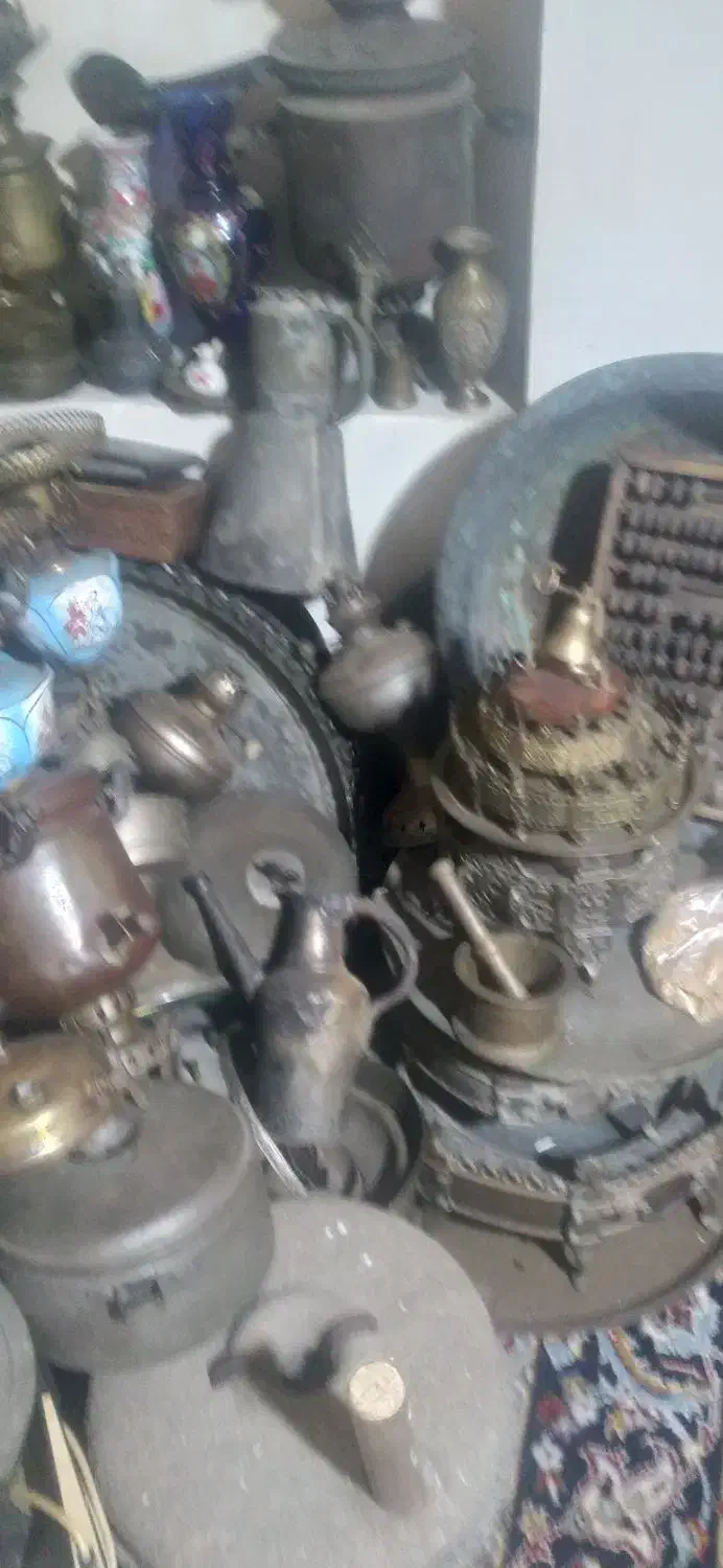 فقط فقط یکجا به فروش میرسد.توضیحات کامل بخون|کلکسیون اشیاء عتیقه|آستانه اشرفیه, |دیوار