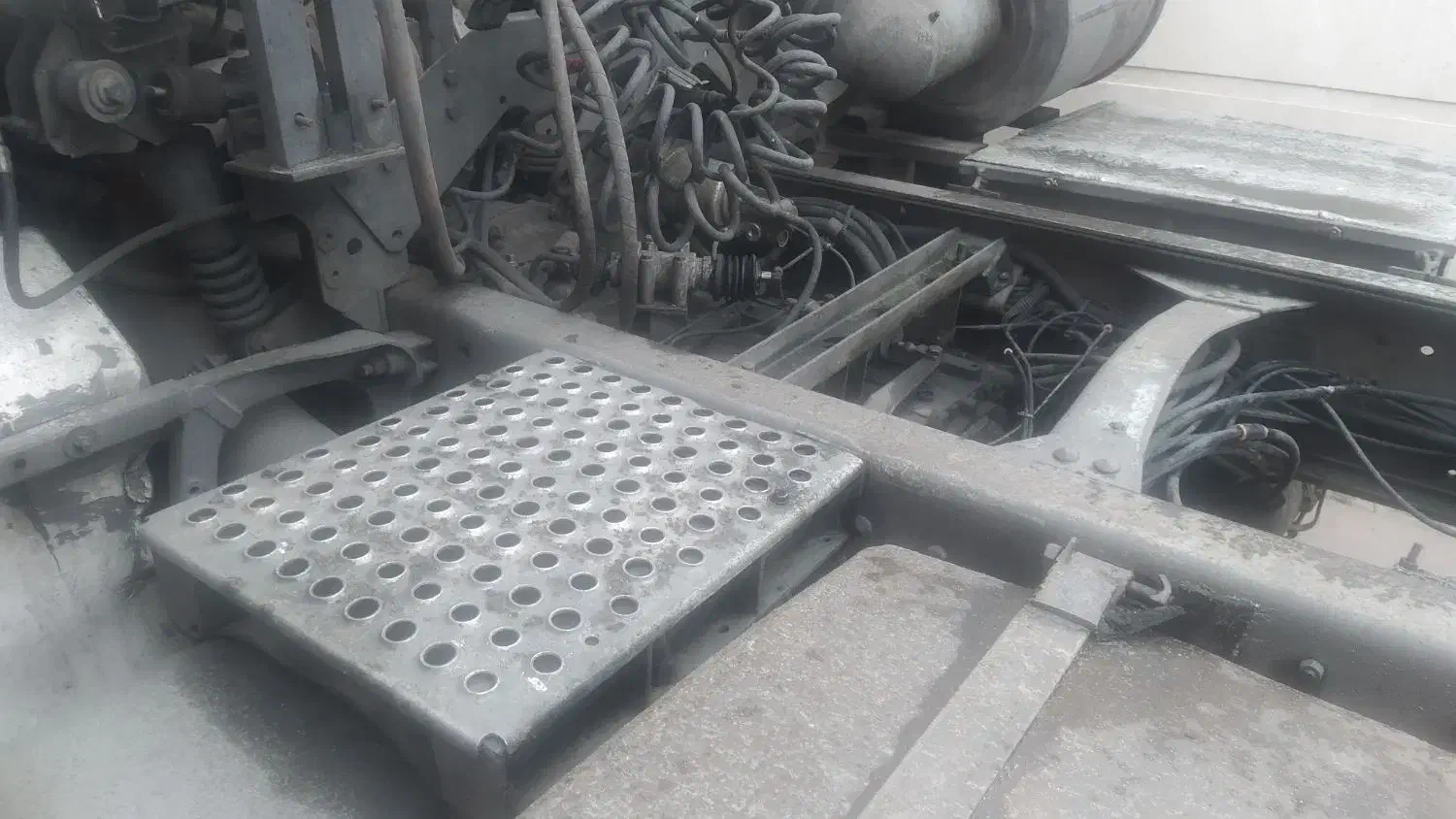 هوو۲۰۰۸|خودرو سنگین|مهریز, |دیوار