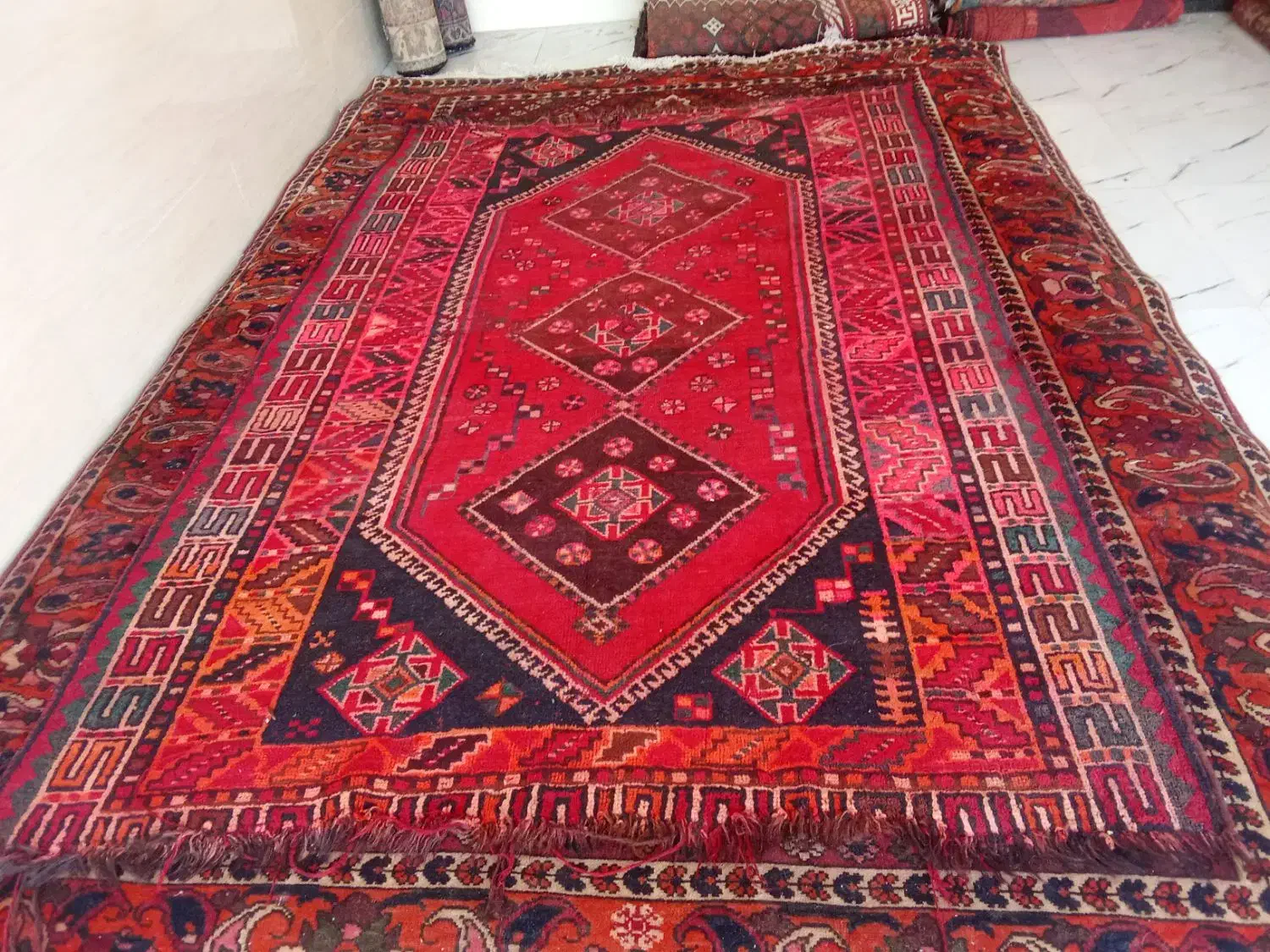 قالیچه و خورجین و تیور وجاقرآنی و وریس|فرش|لردگان, |دیوار