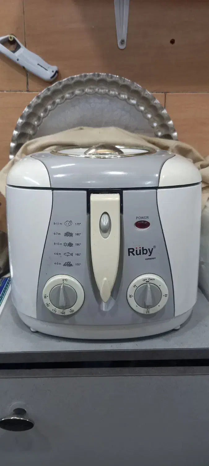 سرخ کن رابی در حد|اجاق گاز و لوازم برقی پخت‌وپز|رشت, چمارسرا|دیوار