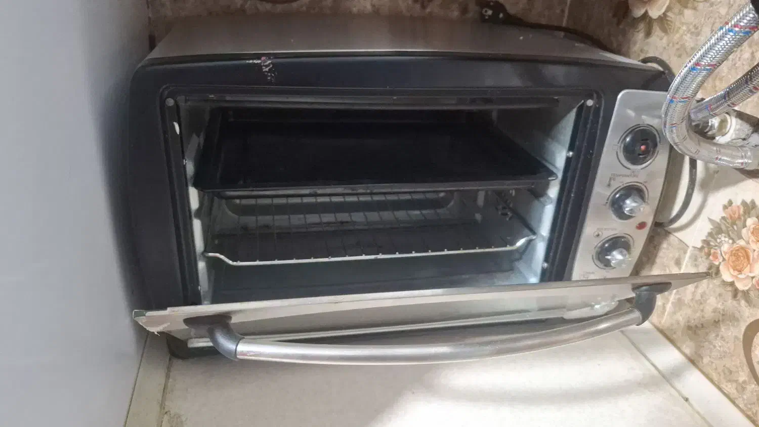 توستر تمیز در حد نو|اجاق گاز و لوازم برقی پخت‌وپز|سیرجان, |دیوار