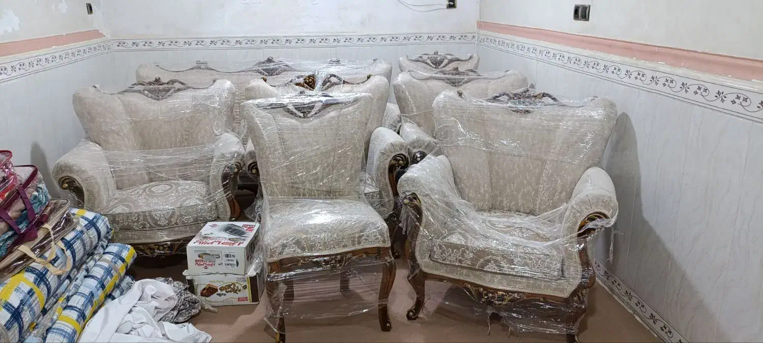 مبل سلطنتی ۹نفره|مبلمان خانگی و میز عسلی|ورامین, ورامین|دیوار