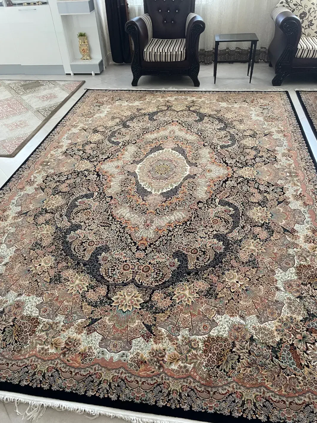 ۲تخته فرش۹متری (۱۰۰۰شانه تراکم۳۰۰۰)|فرش|اراک, |دیوار