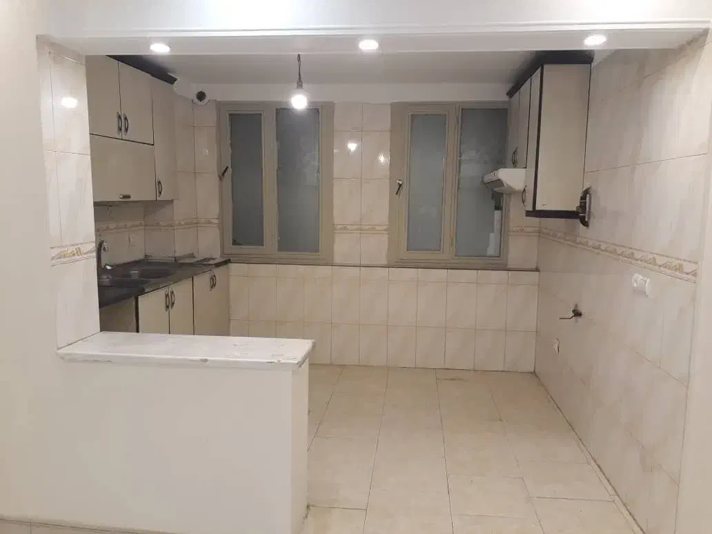 ۵۵ متری اجاره لوکیشن عالی