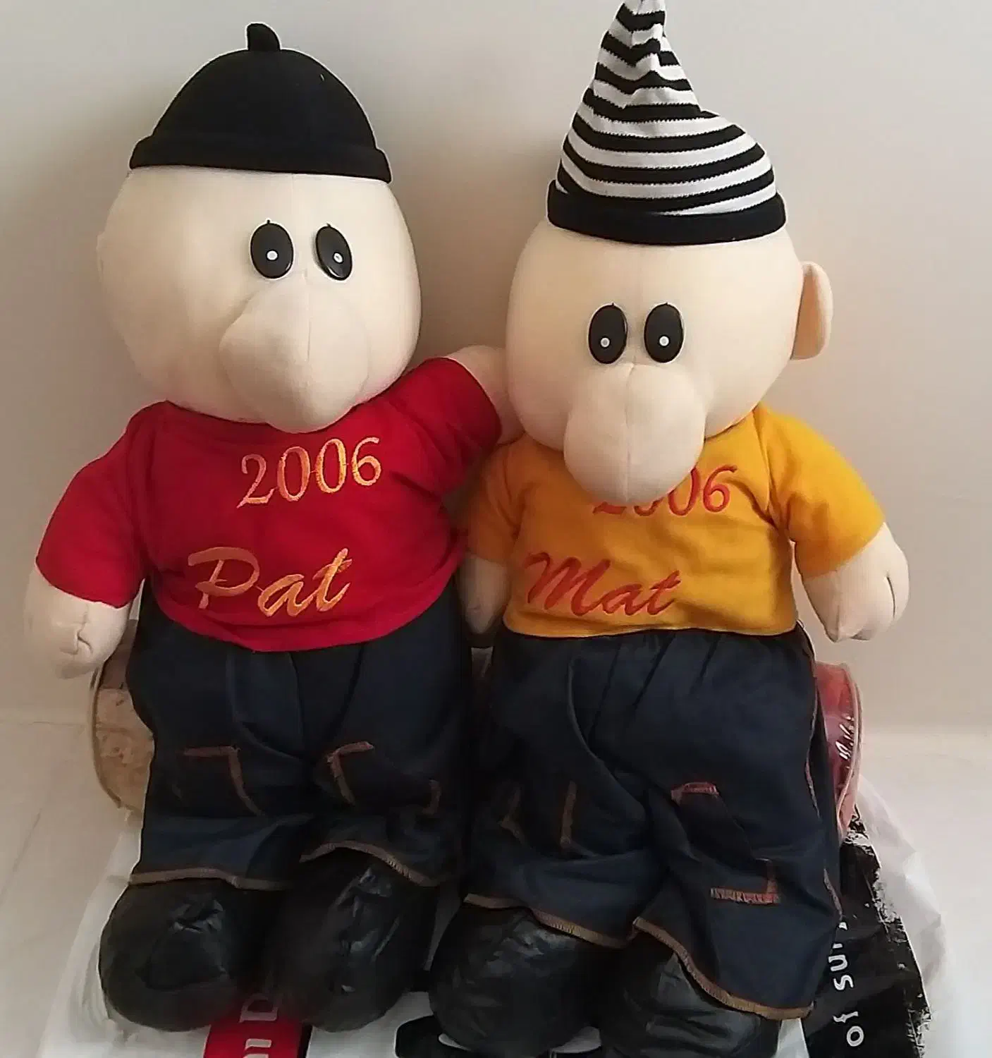 عروسکهای نوستالژی پت و مت برند وارداتی مناسب هدیه|اسباب‌بازی بچه|پرند, فاز ۲|دیوار