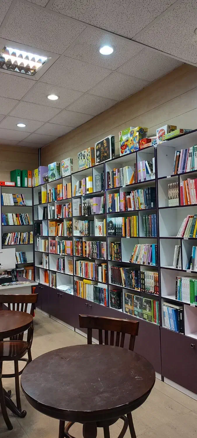 کتابفروشی کتاب باز ( تخفیف دائمی/ فروش اقساطی)|کتاب و مجله آموزشی|قم, شاه احمد قاسم|دیوار