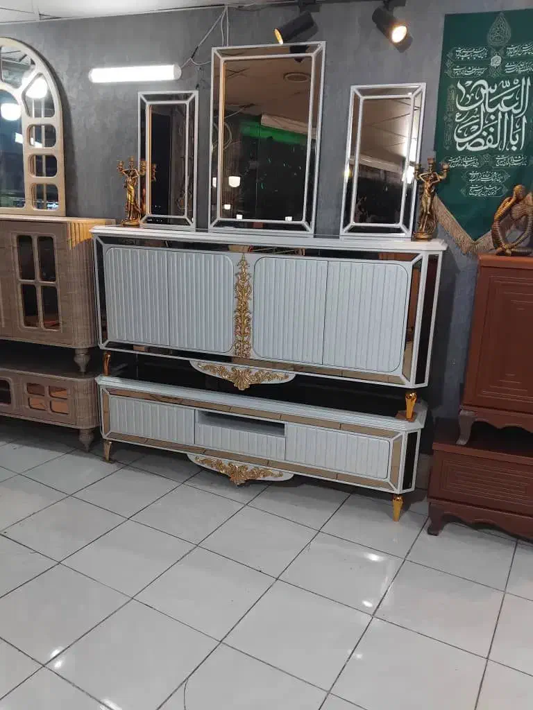 آینه کنسول و میز تلویزیون|بوفه، ویترین، کنسول|کوهدشت, |دیوار