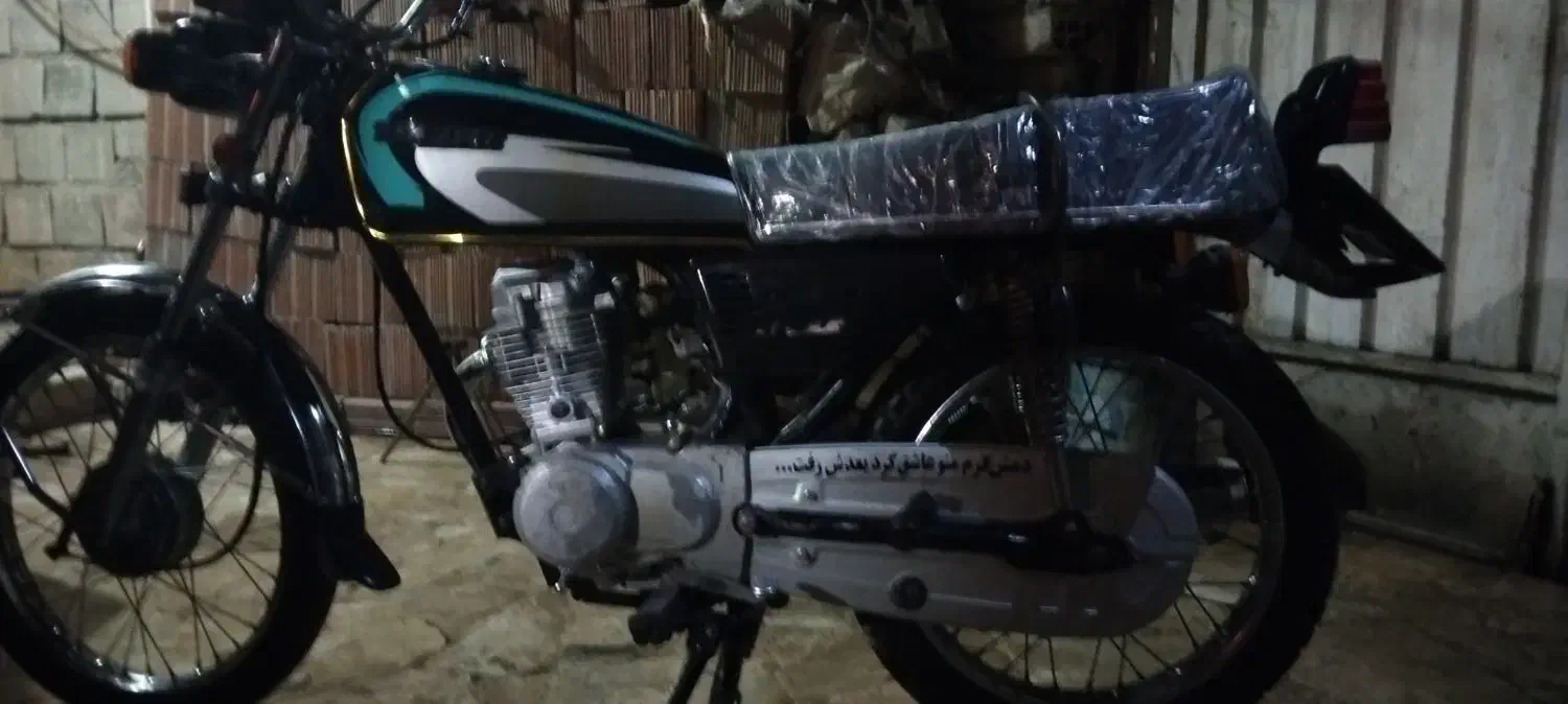 هندا.۱۲۵ مزایدی با برگه اوراقی|موتورسیکلت|گرگان, |دیوار