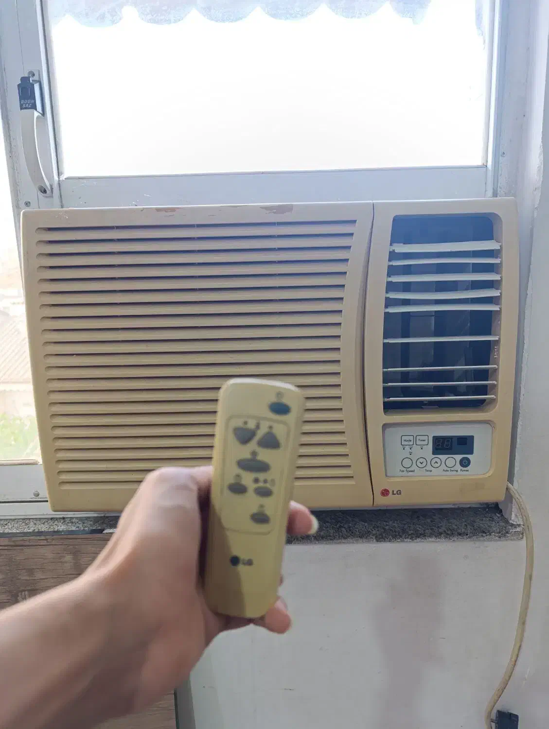 کولر گازی پنجره ای ۱۸۰۰۰ ال جی|کولر گازی و فن‌کوئل|رشت, حمیدیان|دیوار