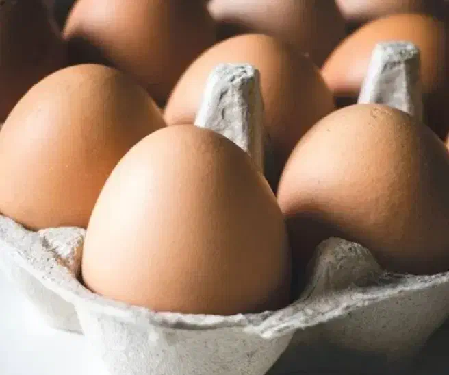 تخم مرغ محلی آستانه|خوردنی و آشامیدنی|شازند, |دیوار