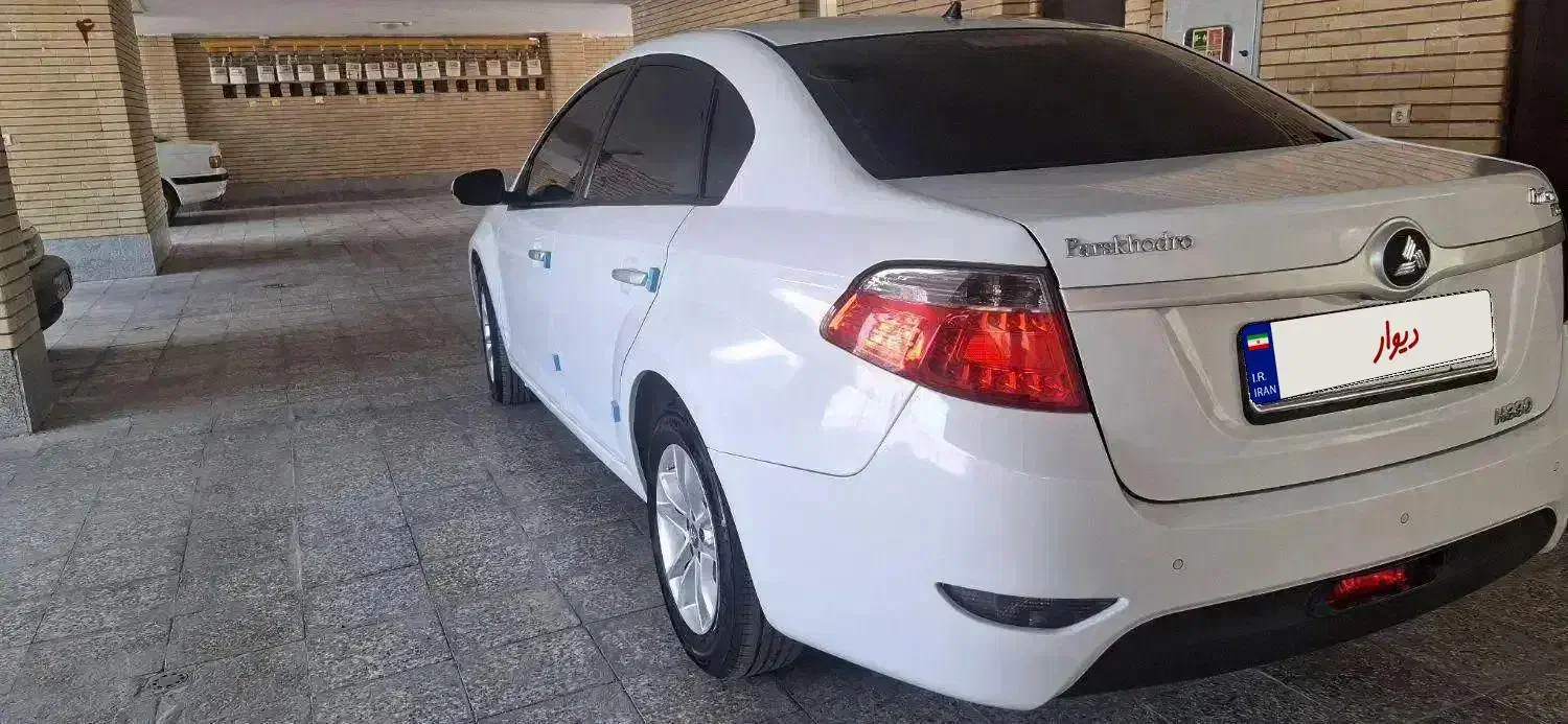 برلیانس ۳۳۰ موتور بزرگ. دنده ایی. مدل ۹۷. بدون رنگ|خودرو سواری و وانت|فولادشهر, مسکن مهر فولادشهر|دیوار