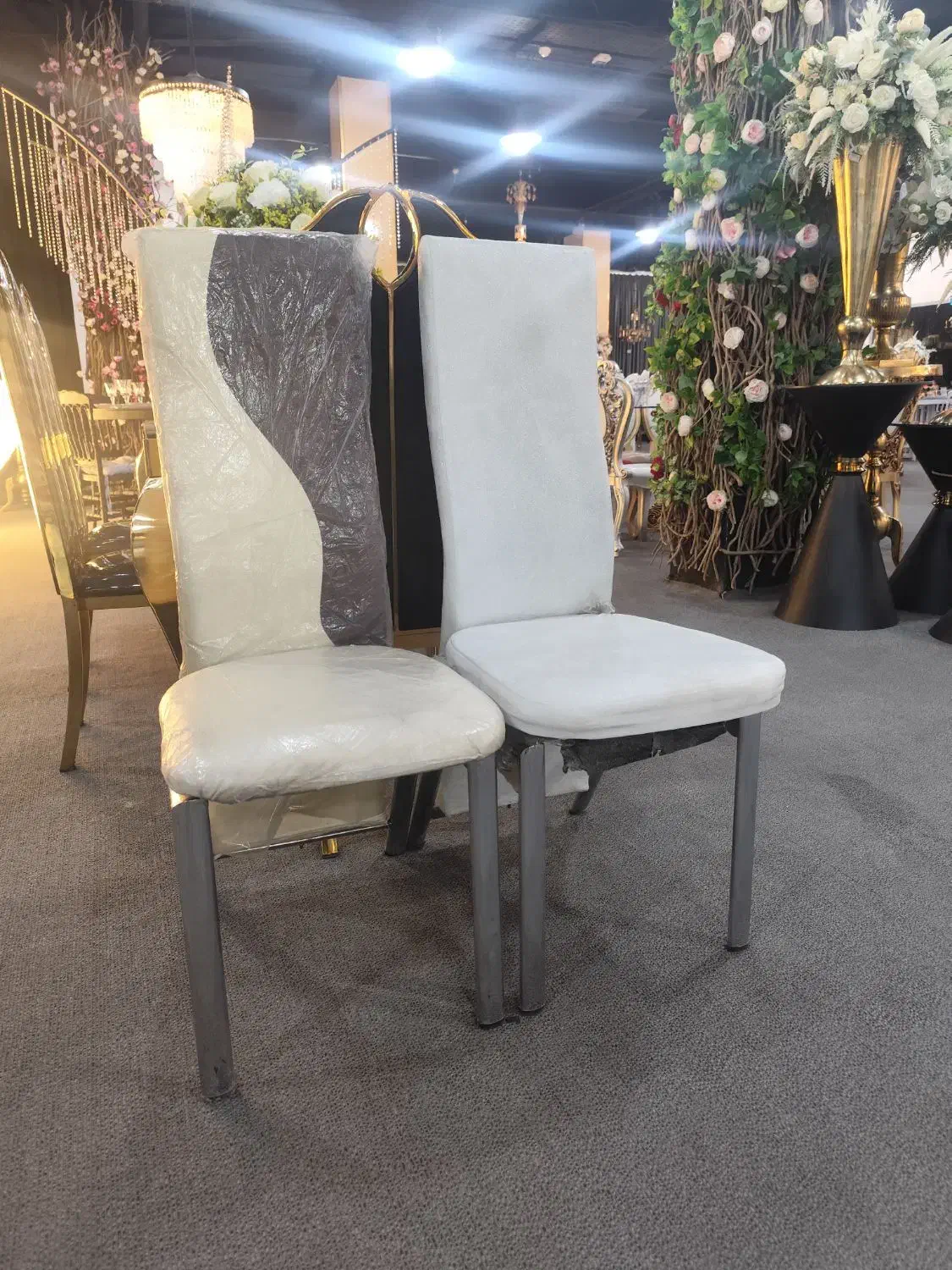 دست دوم پایه فلزی صندلی|میز و صندلی غذاخوری|هشتگرد, شهرک ولیعصر (مصلی)|دیوار