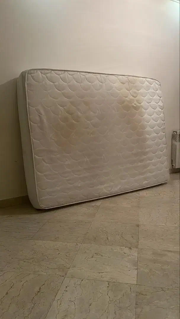 تشک خوشخواب طبی دو نفره همراه سه صندلی بلند اوپن|تشک تختخواب|تهران, سردارجنگل|دیوار