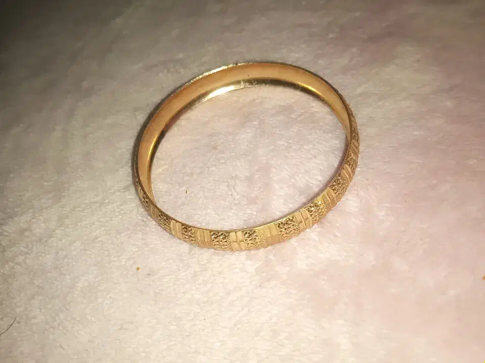 النگو|بدلیجات|نجفآباد, منتظری جنوبی|دیوار