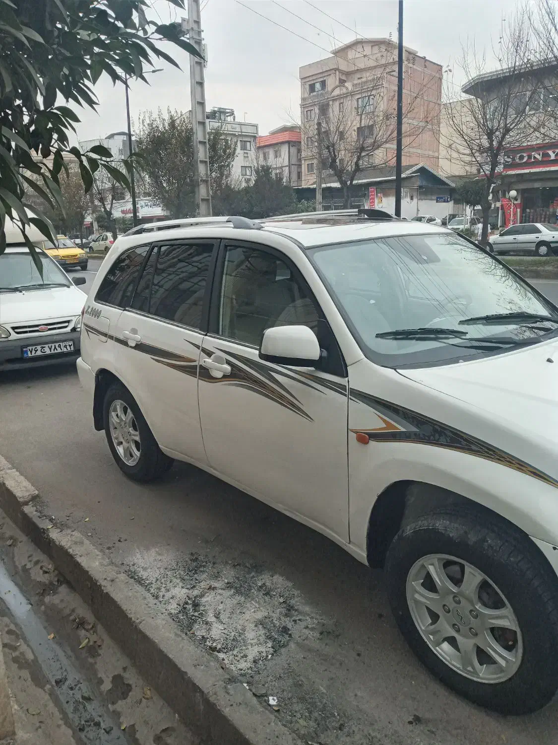 فروش ام وی ام X33 کم کار کارمندی|خودرو سواری و وانت|بابل, |دیوار