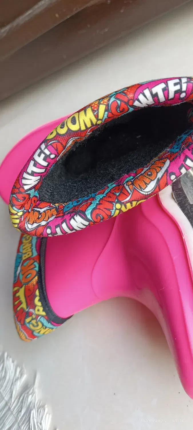 چکمه خزدار شماره ۲۸ مناسب تا ۵ سالگی و کفش|کفش و لباس بچه|ساری, |دیوار