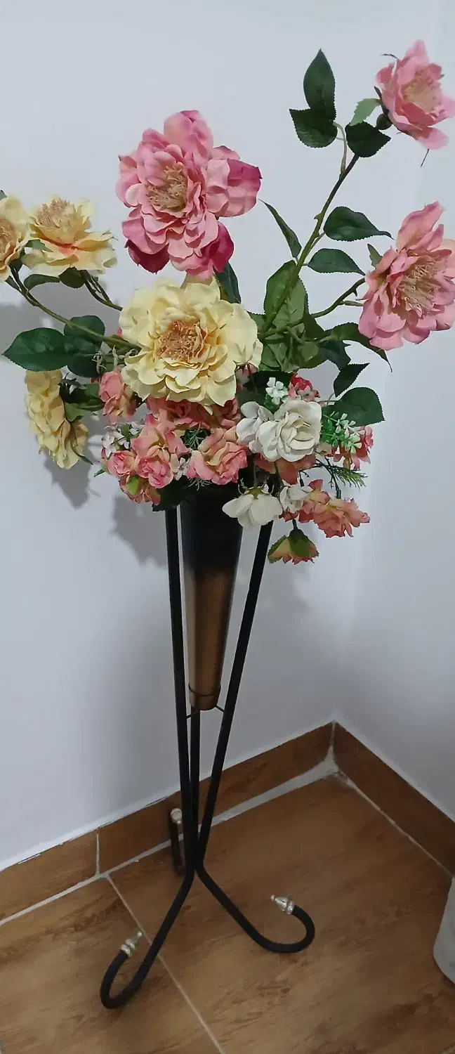 گل و گلدان|گل مصنوعی|ملایر, |دیوار