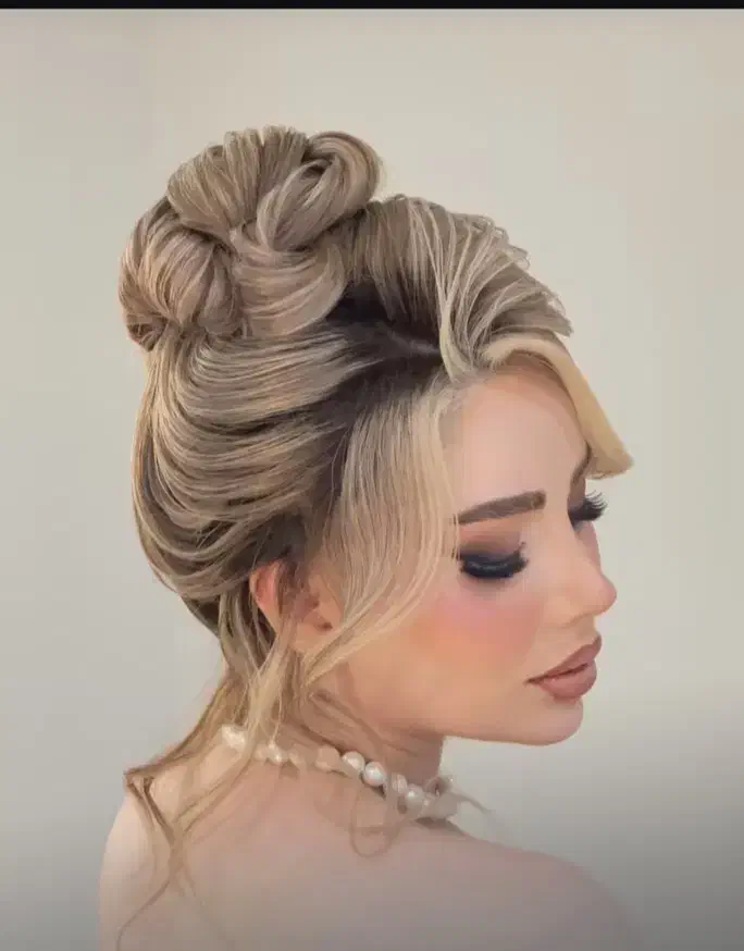 شنیون مو ومیکاپ.بابهترین کیفیت وتخفیف شنیونفقط ۲۹۹|خدمات آرایشگری و زیبایی|الوند, |دیوار