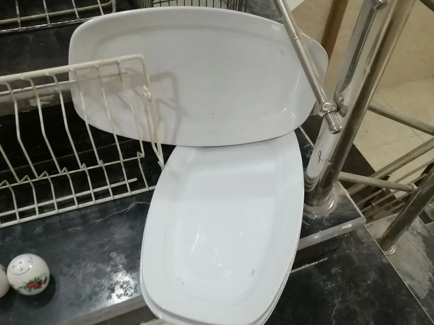 آب چکان|آبچکان و نظمدهنده ظروف|شیراز, سایت اداری|دیوار