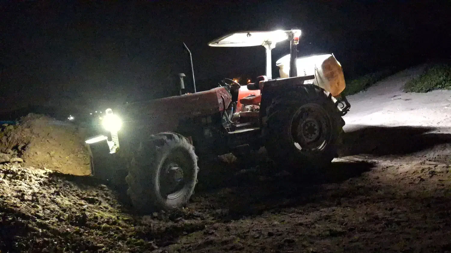 سلام ۳۹۹ مدل ۹۲ همه چی به شرط|خودرو سنگین|جره و بالاده, |دیوار