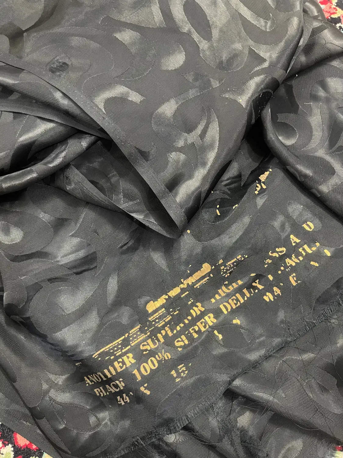 چادر مشکی گلدار|لباس|یزد, |دیوار