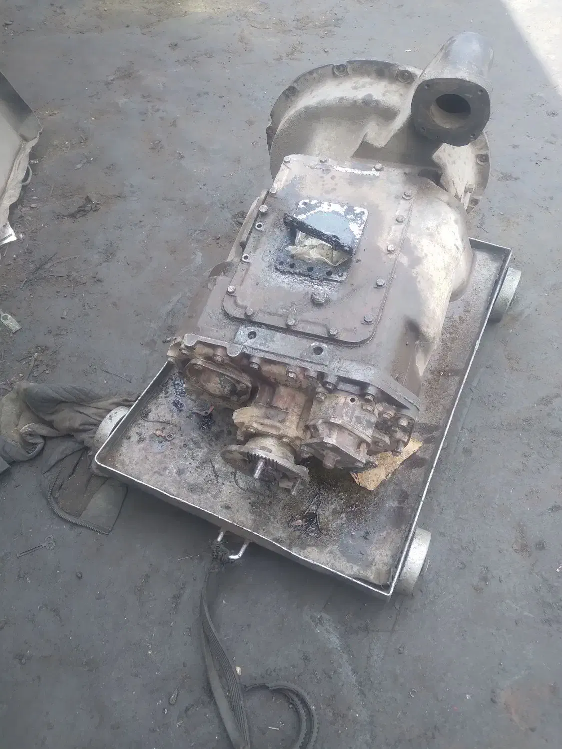 گیریبکس|قطعات یدکی و لوازم جانبی|نیشابور, فردوس شمالی|دیوار