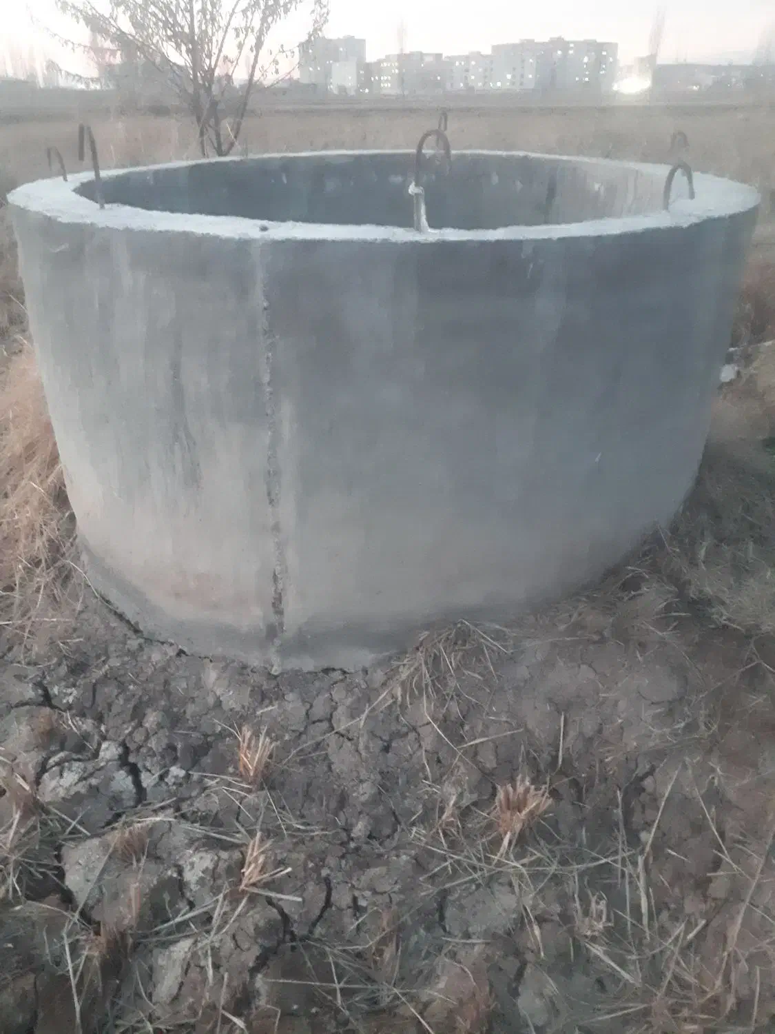 چاه کنی،حفاری در میانه|خدمات پیشه و مهارت|میانه, |دیوار