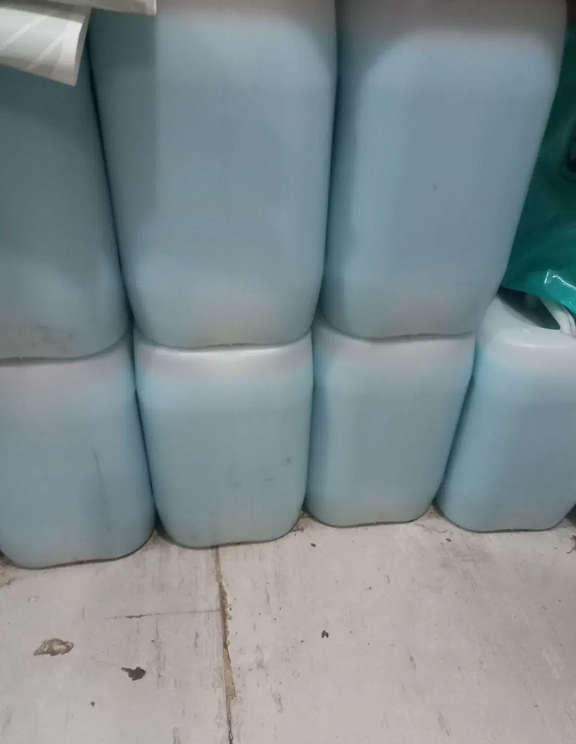 ظرف و گالن ۱۰ لیتری|ظروف نگهدارنده، پلاستیکی، یک‌بارمصرف|بندرعباس, |دیوار