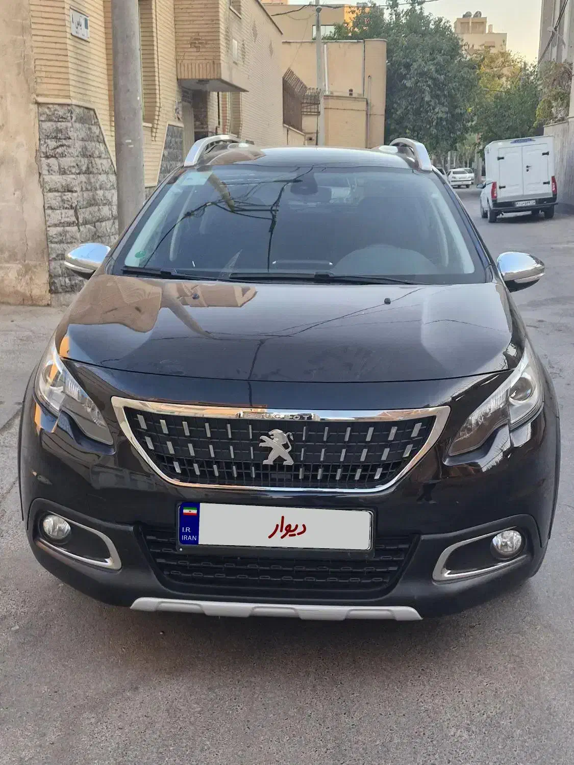 *پژو ۲۰۰۸ مدل ۹۸ بدون رنگ.در حد*|خودرو سواری و وانت|اصفهان, جلالیه|دیوار