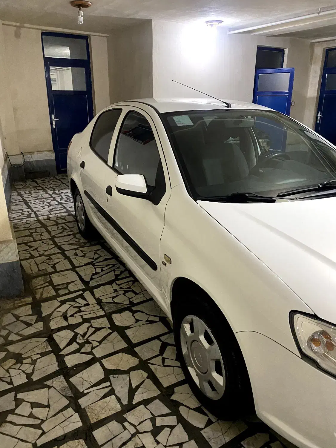 رانا مدل ۹۸ بی رنگ|خودرو سواری و وانت|صومعهسرا, |دیوار