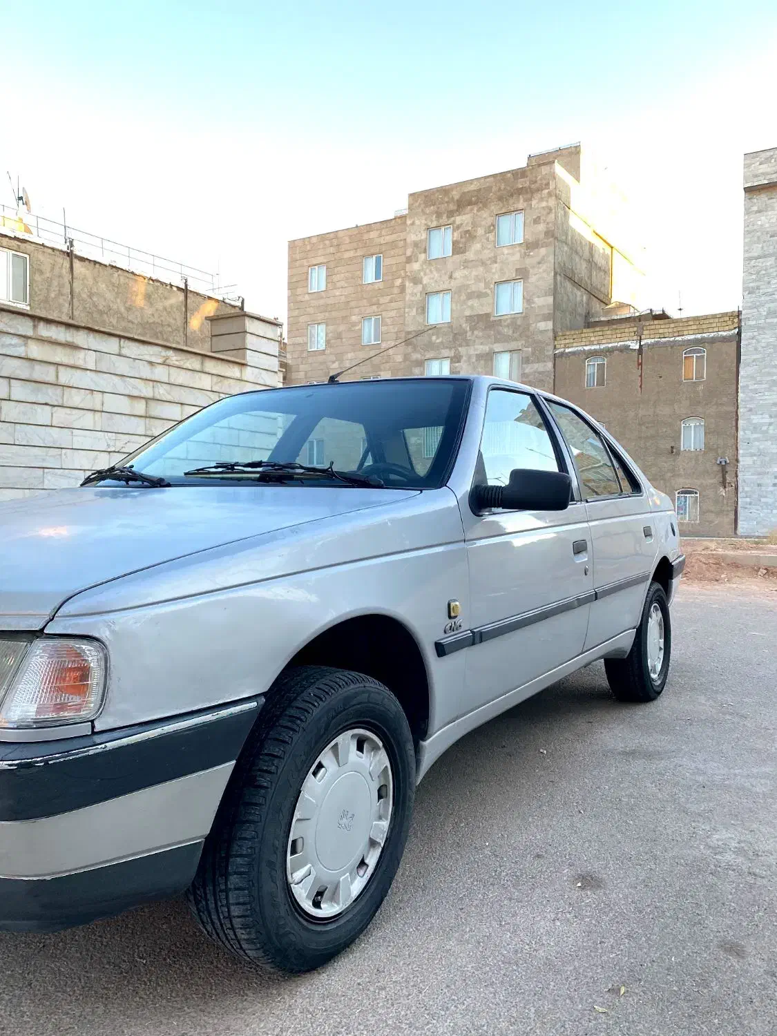 پژو ۴۰۵ دوگانه کارخانه|خودرو سواری و وانت|قزوین, |دیوار