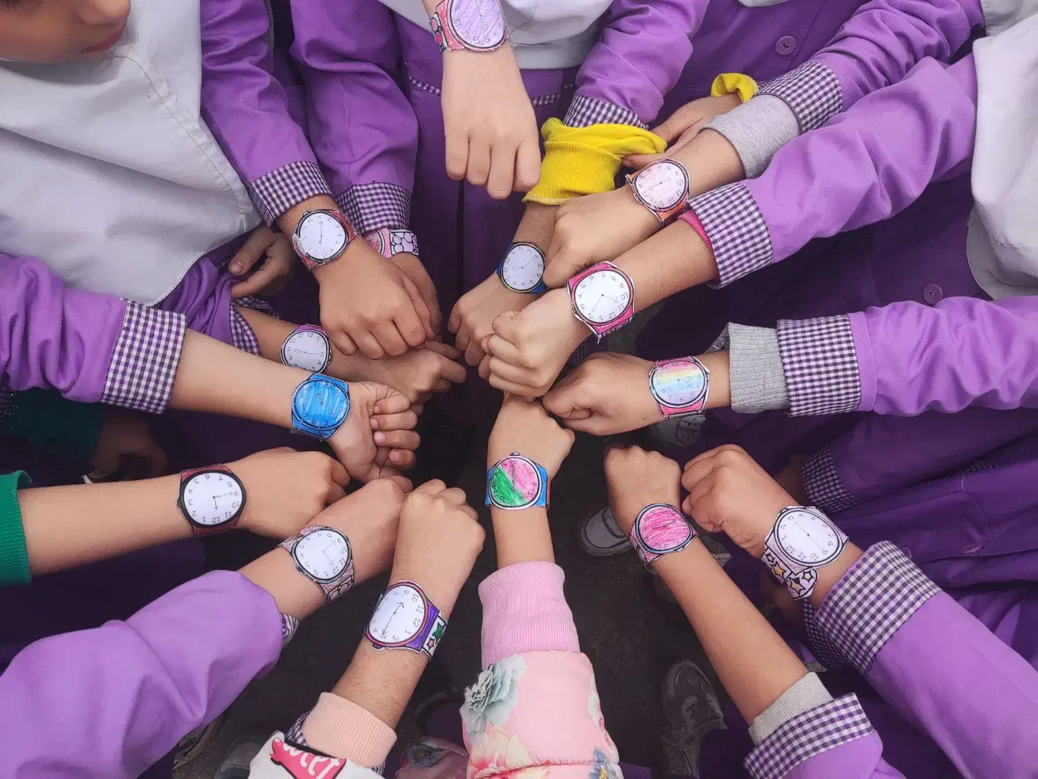 تدریس خصوصی دوره اول ابتدایی (اول -دوم-سوم)|خدمات آموزشی|لاهیجان, کوی آزادگان|دیوار