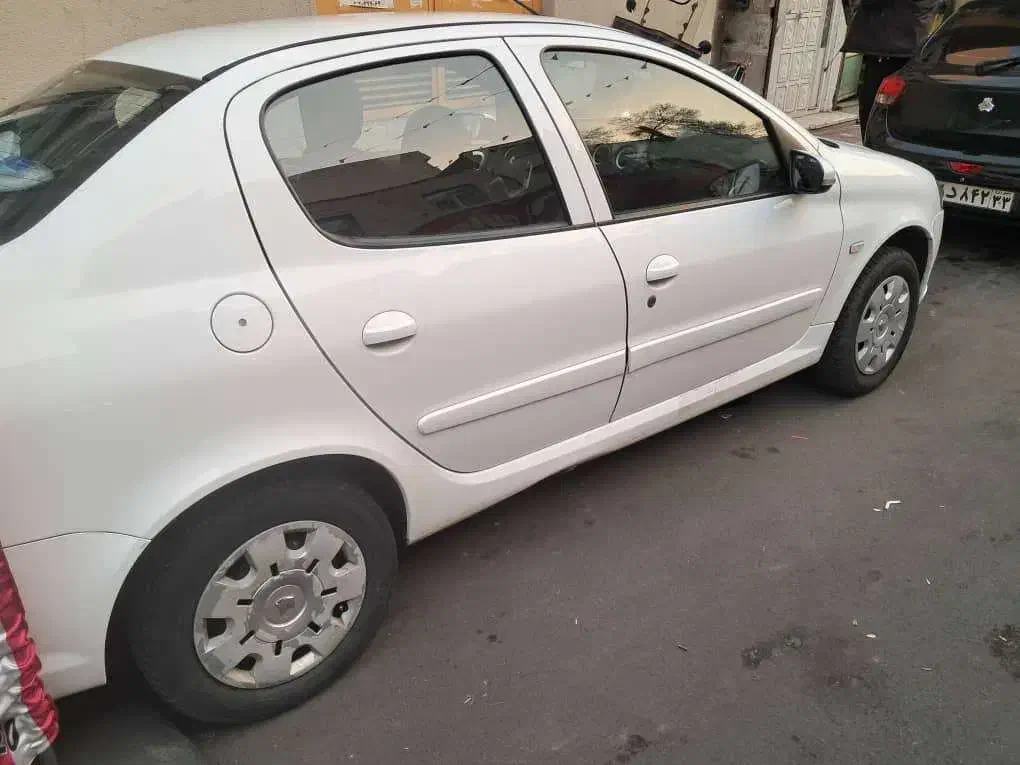 رانا پلاس۱۴۰۱|خودرو سواری و وانت|تهران, افسریه جنوبی|دیوار